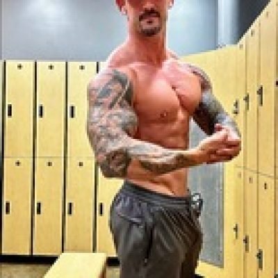 Logan profile picture. Logan is a OnlyFans model from Idaho.