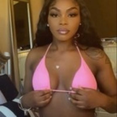 Japan profile picture. Japan is a OnlyFans model from Japan.