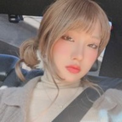 あや profile picture. あや is a OnlyFans model from Japan.