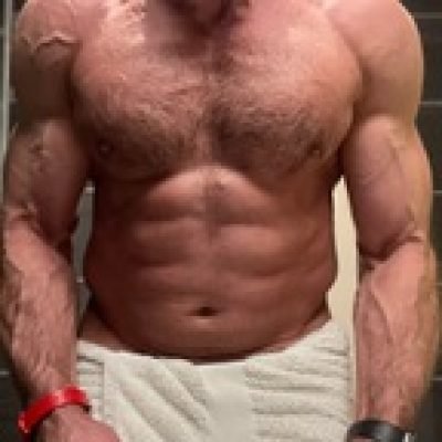 Dan profile picture. Dan is a OnlyFans model from Chicago.