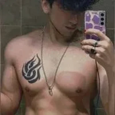 Santiago Acosta V profile picture. Santiago Acosta V is a OnlyFans model from Chile.