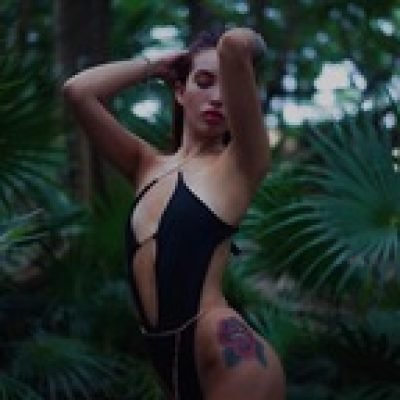 Chicago love profile picture. Chicago love is a OnlyFans model from Chicago.