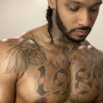 Ryan Henry profile picture. Ryan Henry is a OnlyFans model from Chicago.