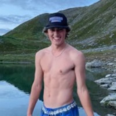 |{ profile picture. |{ is a OnlyFans model from Hawaii.