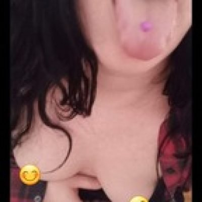 Maple Toes profile picture. Maple Toes is a OnlyFans model from France.