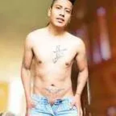 . profile picture. . is a OnlyFans model from Ecuador.