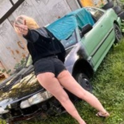 Spid LaBid profile picture. Spid LaBid is a OnlyFans model from Indiana.