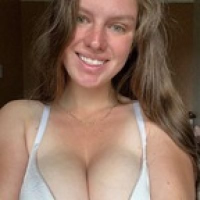 Kim ✨ profile picture. Kim ✨ is a OnlyFans model from France.