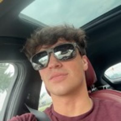 Luke profile picture. Luke is a OnlyFans model from Hawaii.