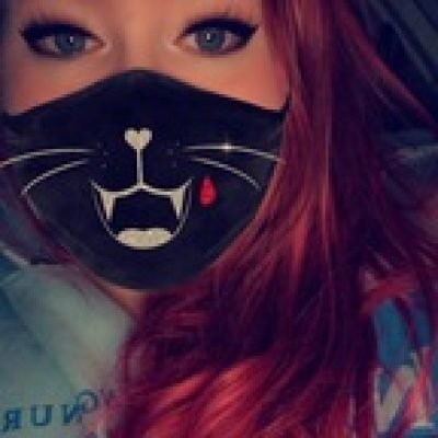 Blue-eye hippie profile picture. Blue-eye hippie is a OnlyFans model from Vermont.