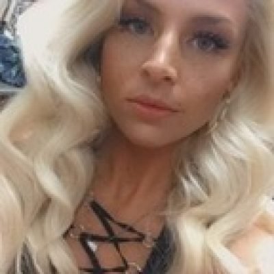 Eva Bee profile picture. Eva Bee is a OnlyFans model from iowa.