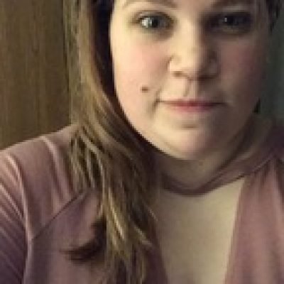 Mell profile picture. Mell is a OnlyFans model from iowa.