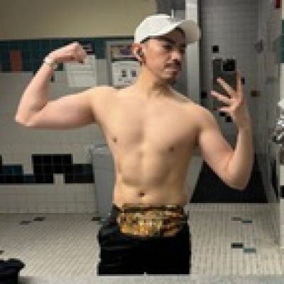 Paris Bonne profile picture. Paris Bonne is a OnlyFans model from France.