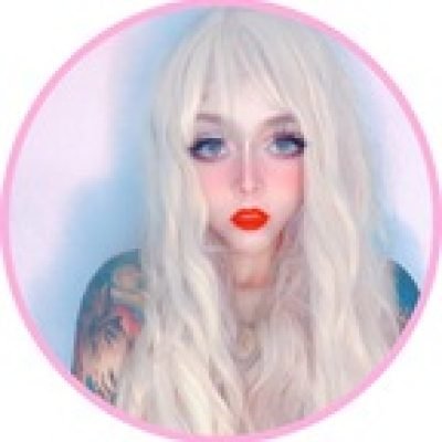 • • SIN CENSURA profile picture. • • SIN CENSURA is a OnlyFans model from France.