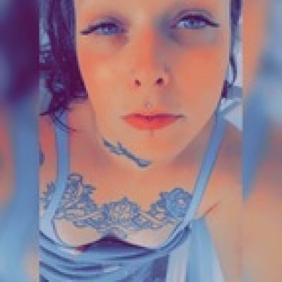 EeeieAnna Good profile picture. EeeieAnna Good is a OnlyFans model from iowa.