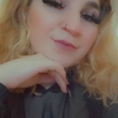 Nikki Lyon profile picture. Nikki Lyon is a OnlyFans model from France.