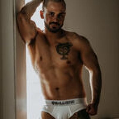 Colt Nixon profile picture. Colt Nixon is a OnlyFans model from France.