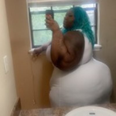 Paris Dior profile picture. Paris Dior is a OnlyFans model from France.