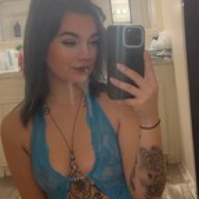 Scarlet Grace profile picture. Scarlet Grace is a OnlyFans model from Singapore.