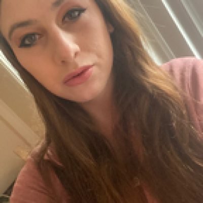 Emma Tuttle profile picture. Emma Tuttle is a OnlyFans model from Calgary.