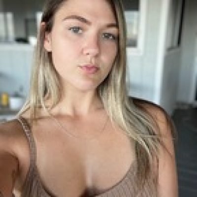 Nicole profile picture. Nicole is a OnlyFans model from Hawaii.
