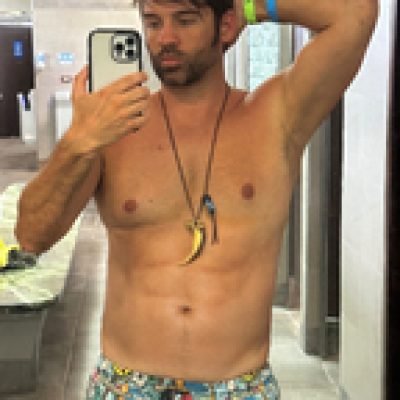 Southern dude profile picture. Southern dude is a OnlyFans model from Greece.