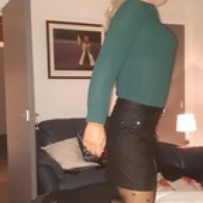 Jen profile picture. Jen is a OnlyFans model from Ottawa.