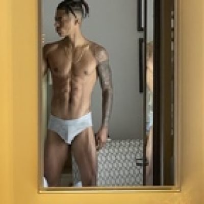 Him profile picture. Him is a OnlyFans model from Hawaii.