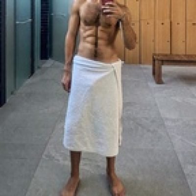 The Globetrotting Otter profile picture. The Globetrotting Otter is a OnlyFans model from Greece.