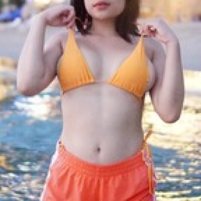 Yellowhine⚜️ profile picture. Yellowhine⚜️ is a OnlyFans model from Singapore.