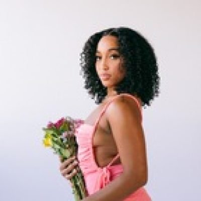 Reyna’s World ✨ profile picture. Reyna’s World ✨ is a OnlyFans model from Ireland.