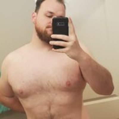 Wee Irish lad profile picture. Wee Irish lad is a OnlyFans model from Ireland.