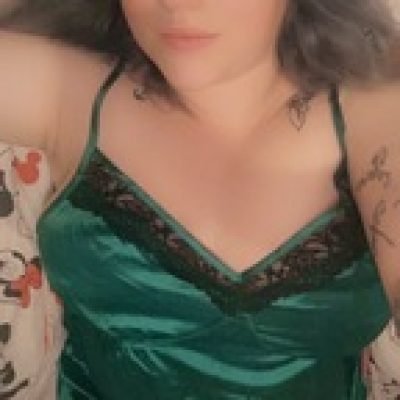 Irish busty wife profile picture. Irish busty wife is a OnlyFans model from Ireland.