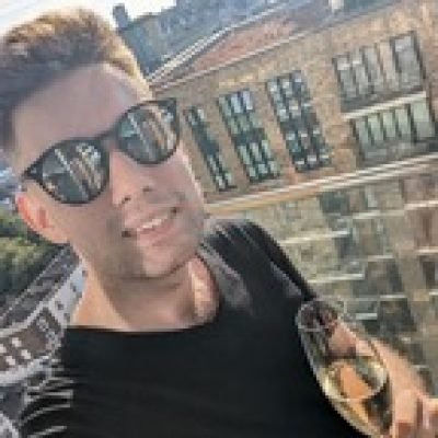 European gay profile picture. European gay is a OnlyFans model from Lithuania.