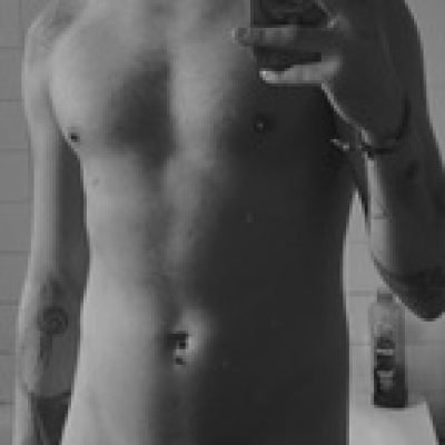 SPANISH HUNG profile picture. SPANISH HUNG is a OnlyFans model from Portugal.