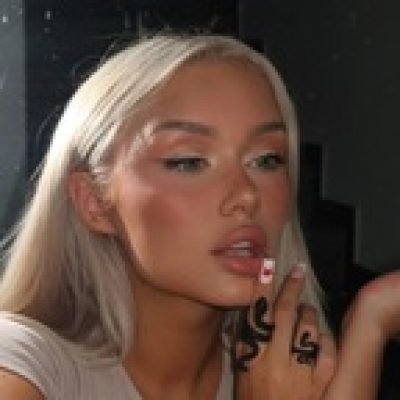 ela profile picture. ela is a OnlyFans model from Portugal.