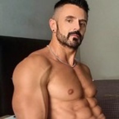 ⭐ profile picture. ⭐ is a OnlyFans model from spain.