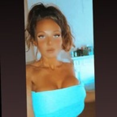 DEMI_SHY profile picture. DEMI_SHY is a OnlyFans model from spain.