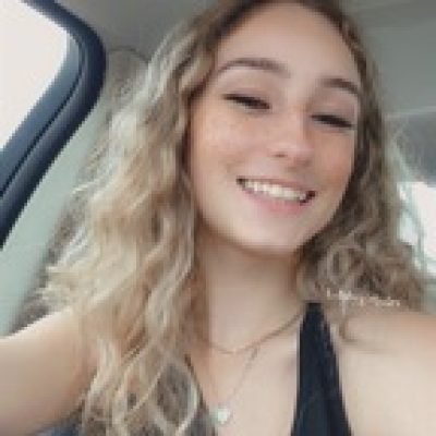 Jules profile picture. Jules is a OnlyFans model from Portugal.