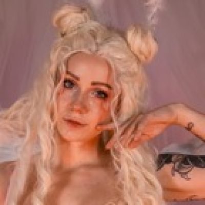 Loonakia profile picture. Loonakia is a OnlyFans model from Japan.