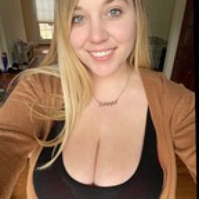 Jocelyn Baker profile picture. Jocelyn Baker is a OnlyFans model from Dallas.