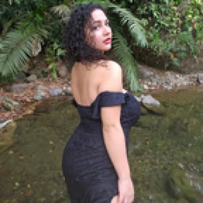 Azura Rose profile picture. Azura Rose is a OnlyFans model from South Africa.