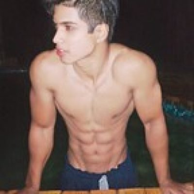 Akil Ebrahim profile picture. Akil Ebrahim is a OnlyFans model from South Africa.