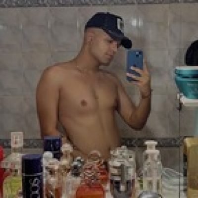 Tomas profile picture. Tomas is a OnlyFans model from Argentina.