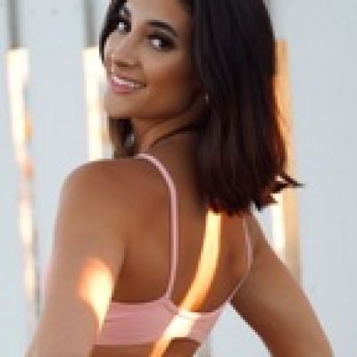 hi profile picture. hi is a OnlyFans model from Hawaii.