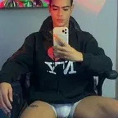 Santiago Cadavid profile picture. Santiago Cadavid is a OnlyFans model from Chile.