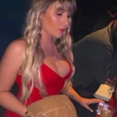 Marie   Your fave thick Argentinian profile picture. Marie   Your fave thick Argentinian is a OnlyFans model from Argentina.