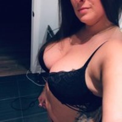 Emy profile picture. Emy is a OnlyFans model from Canada.