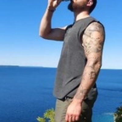 Bluecollar profile picture. Bluecollar is a OnlyFans model from Canada.