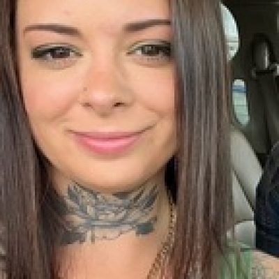 Screw crystal profile picture. Screw crystal is a OnlyFans model from Calgary.